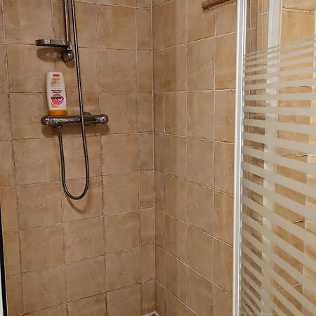 Spacieux A La Bresse, Ideal Pour Familles Et Amis - Fr-1-589-679 *